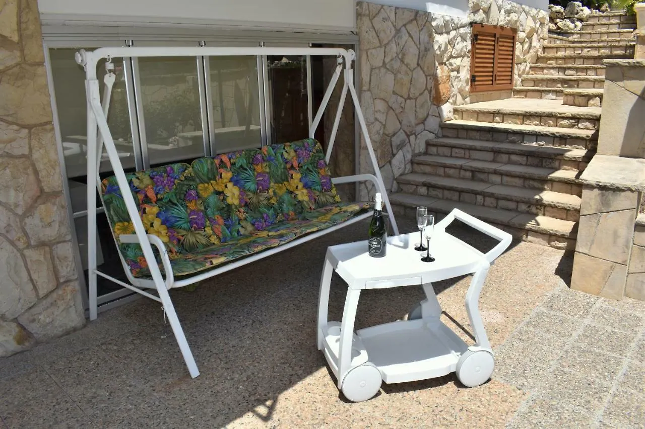 Villa Garden Tarragona Pensión